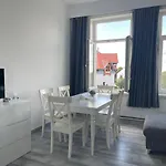 Moderne 4 Mit Bergblick Stadtzentrum Contactless Check-in 아파트 *