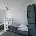 Moderne 4 Mit Bergblick Stadtzentrum Contactless Check-in 아파트 *