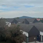 Moderne 4 Mit Bergblick Stadtzentrum Contactless Check-in 아파트