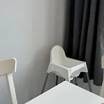 Moderne 4 Mit Bergblick Stadtzentrum Contactless Check-in 아파트