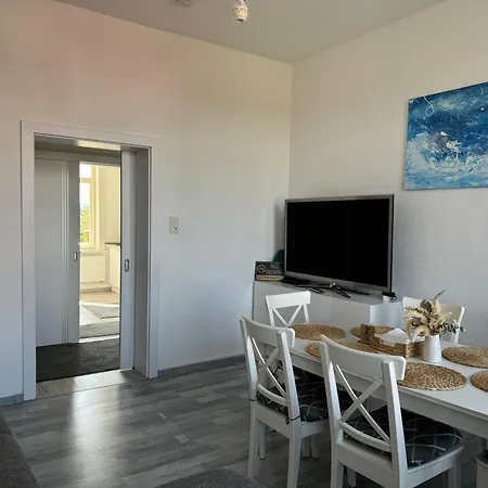 Apartment Moderne 4 Mit Bergblick Stadtzentrum Contactless Check-in Gehrden (Lower-Saxony)