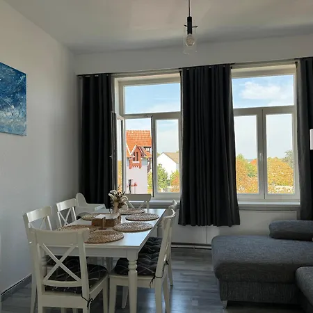Moderne 4 Mit Bergblick Stadtzentrum Contactless Check-in *