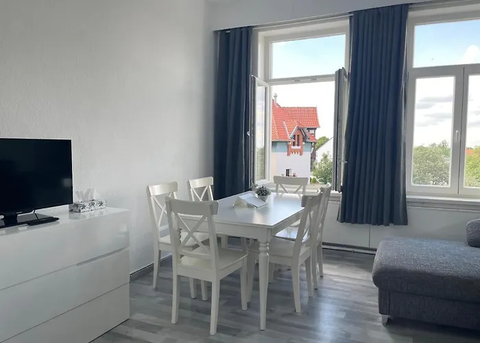 Moderne 4 Mit Bergblick Stadtzentrum Contactless Check-in 아파트 *