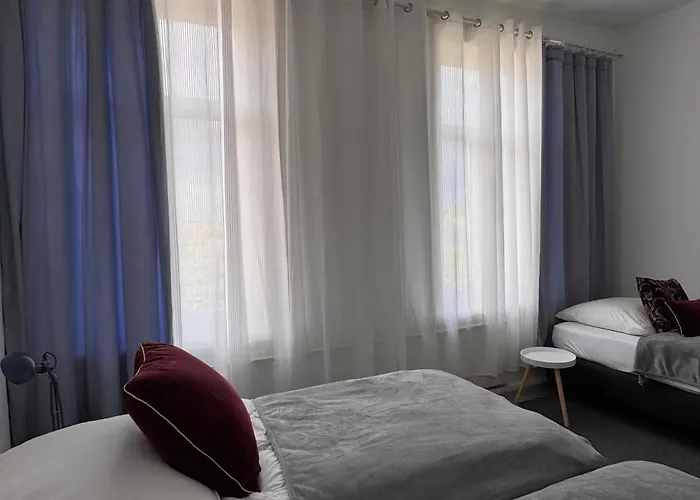 아파트 Moderne 4 Mit Bergblick Stadtzentrum Contactless Check-in 겔든