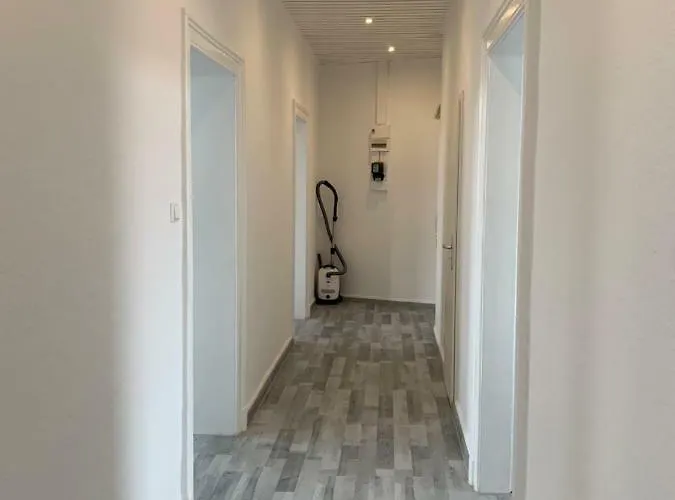 Moderne 4 Mit Bergblick Stadtzentrum Contactless Check-in 아파트 *